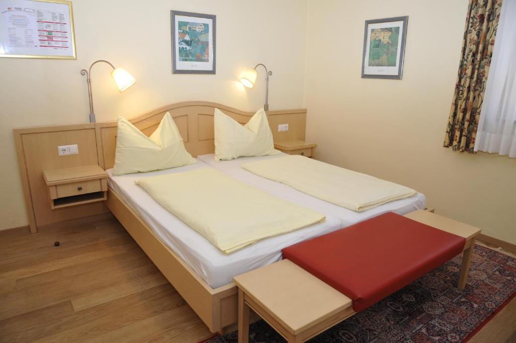 Hotel Gasthof Kamml Wals-Siezenheim Quarto foto